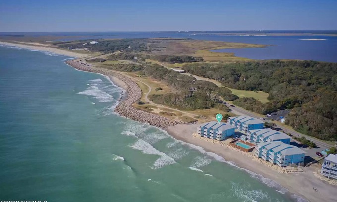 Kure Beach Condo | Oceanfront Condo with Pool & Balcony - Rated 10/10!