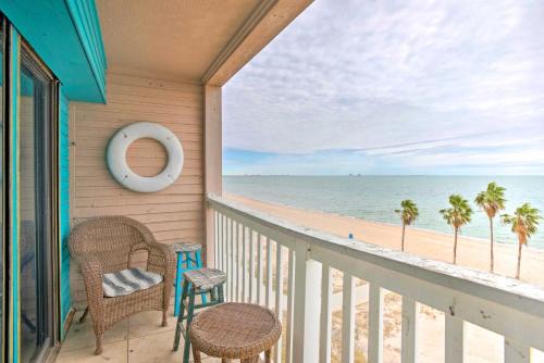 North Beach Apartment | Oceanfront Corpus Christi Condo with Pool and Ocean Views