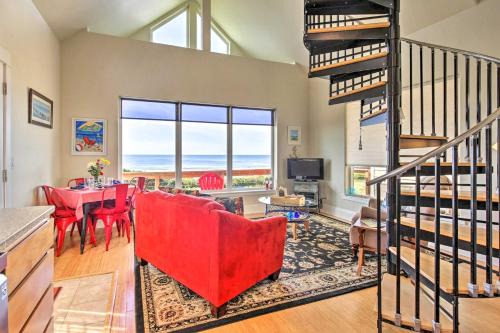 Yachats House | Oceanfront Cottage with Deck & Private Beach Access Awaits