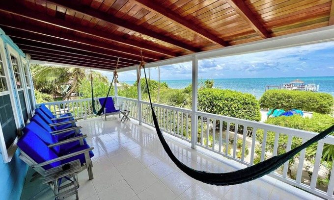 Caye Caulker Apartment | Oceanfront Getaway with Pool & Ocean View - Laura's Lookout