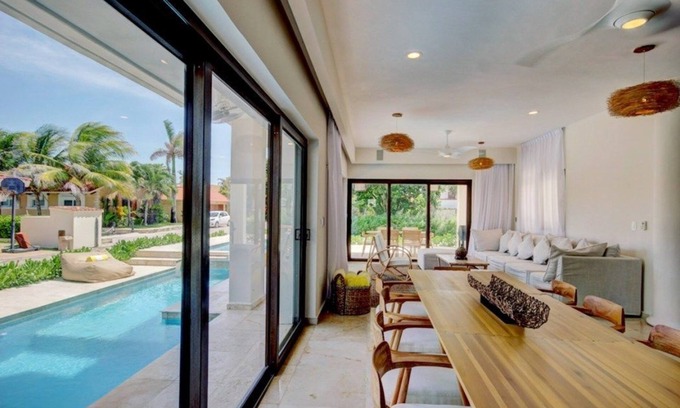 Playacar Fase I Villa | Oceanfront Home with Pool & Ocean View for Your Getaway