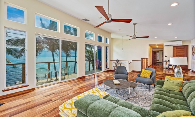 Kahalu u House | Oceanfront Retreat in Kaneohe with Spa & Family Amenities