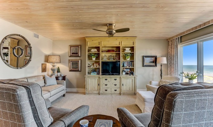 Ocean Cay Condo | Oceanfront Retreat with Breathtaking Views and Top Amenities