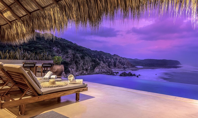 Santa Maria Huatulco Villa | Oceanfront Gem with Private Pool and Spa – Guest Rated 10/10