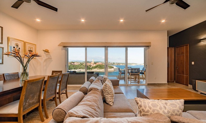 Santa Maria Huatulco Condo | Oceanfront Oasis with Two Pools and Incredible Views