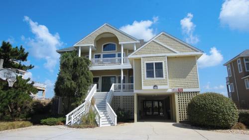 Pine Island House | Experience Oceanfront Bliss at PI76, Life of Reilly