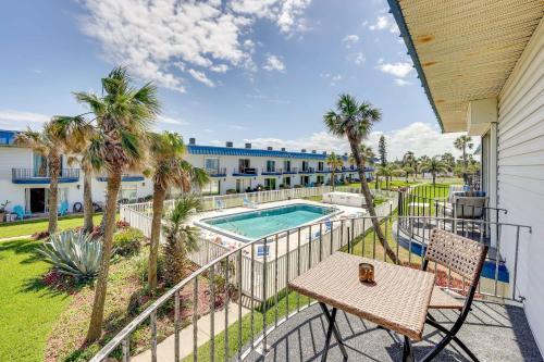Ormond-by-the-Sea Apartment | Oceanfront Ormond Beach Condo with Pool & Private Patio