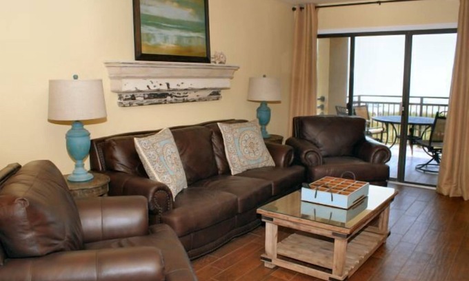 Crescent Beach Condo | Oceanfront 3 BR Condo - Pet Friendly & Rated 10/10