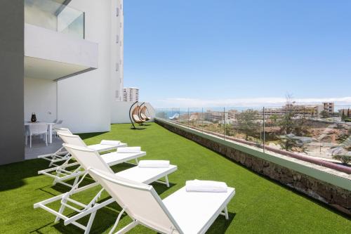 Costa Adeje Apartment | Oceanfront Retreat with Pool & Hot Tub - Rated 9/10