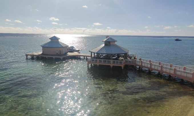 Colliers Bay Resort | Oceanfront Resort with Pool and Spa on Grand Cayman's East End