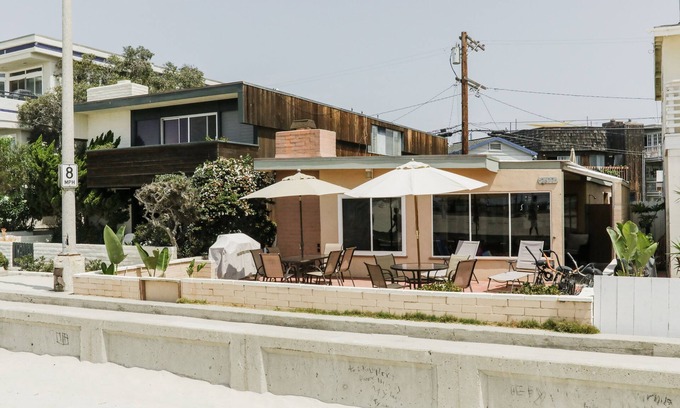 South Mission Beach House | Oceanfront Family Home with Amazing Reviews in Mission Beach