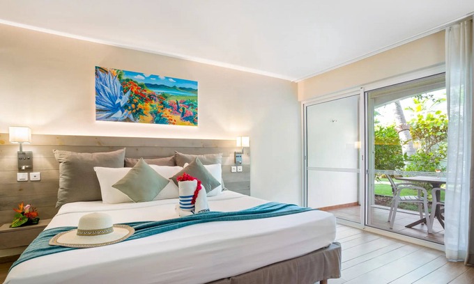 Grand Case Resort | Oceanfront Suite with Private Beaches, Pool, Gym & Watersports Adventures