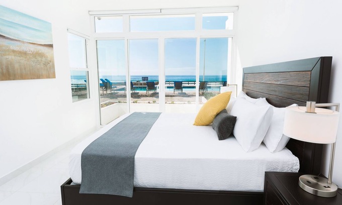 La Paloma Villa | Oceanfront Villa Felicidad: Guest Rated 10/10 with Spa & Pool