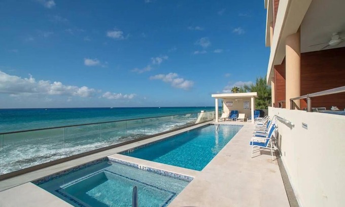 Northwest Point Apartment | Oceanfront SeaDreams 2: Exceptional Views & Family Amenities