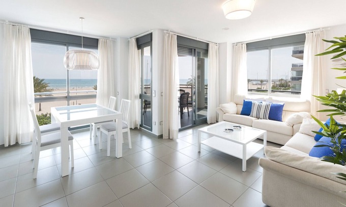 Grau i Platja Apartment | Oceanfront Retreat with Spectacular Sunset Views & Pool