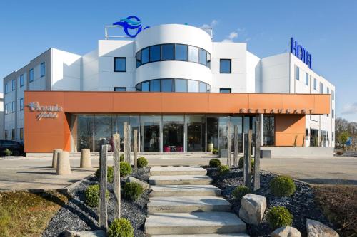 Saint-Gregoire Hotel | Discover Comfort at Oceania Rennes - 4-Star Pet-Friendly Stay