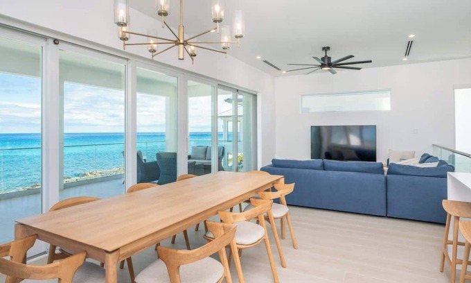 Northwest Point Apartment | Oceans 9 LUXE 4 BR Villa/West Bay