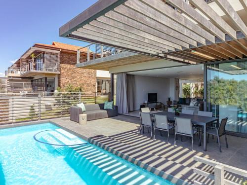 Port Zimbali Apartment | Experience Oceans Edge 8 at Zimbali Estate with Ocean Views