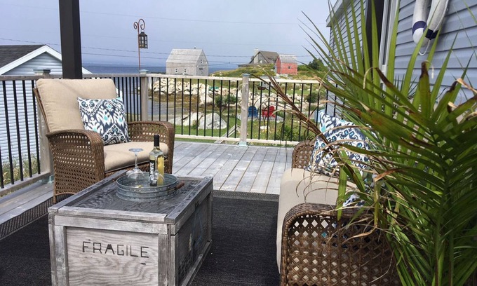 Peggy's Cove Cottage | Oceanside Cottage: Breathtaking Sunsets by Peggy's Cove