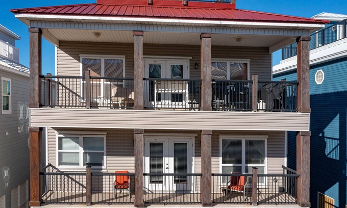 White Sands Cottages House | Exquisite Oceanside Oasis with Pool and Ocean Views