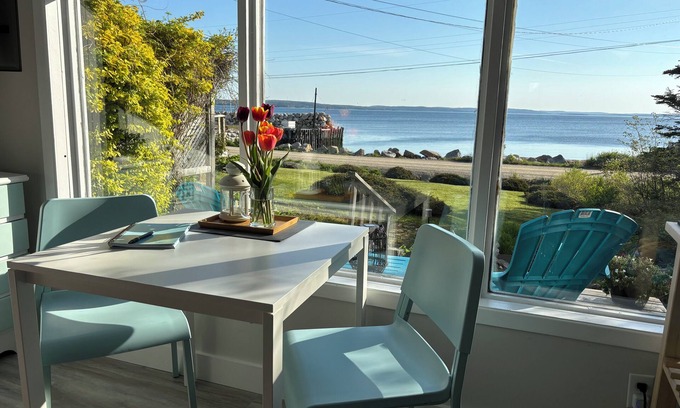 Mill Cove Apartment | Unforgettable Oceanfront Getaway at The Seanery Cottages