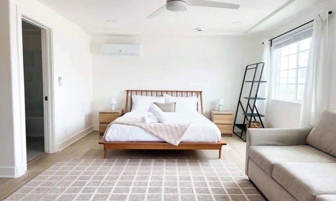 Ocean Beach Apartment | Oceanview Studio – Walk to Sunset Cliffs