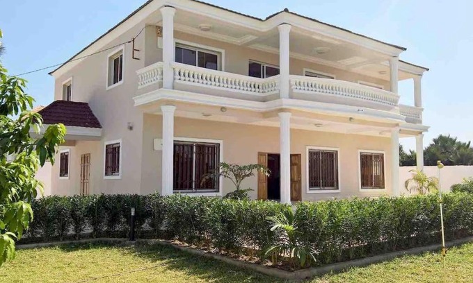 Brusubi Villa | Oceanview Villa: Family-Friendly Retreat with Pool Access