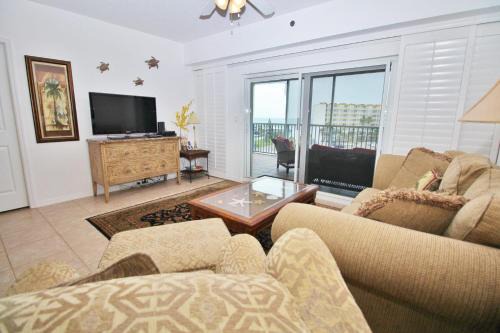 New Smyrna Beach House | Oceanwalk 3-604: Family-Friendly Retreat with Pool Access