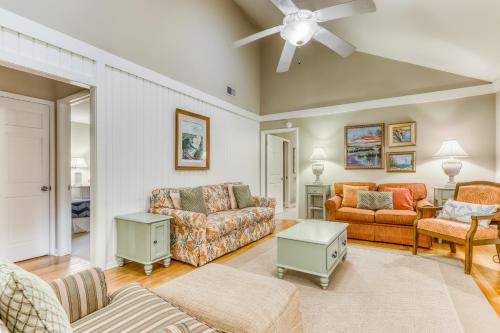 West Beach House | Oceanwoods 485: Family-Friendly Retreat with Great Reviews