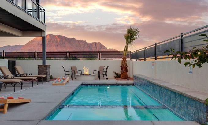 Ivins House | Discover Ocotillo Springs Resort: Private Pool & Hot Tub!
