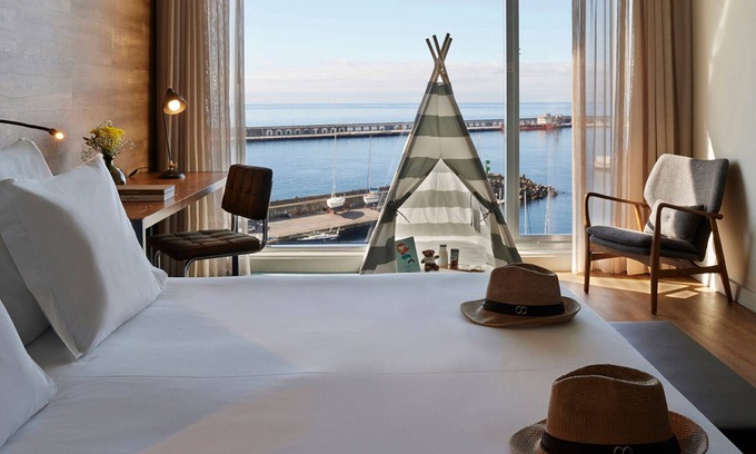 Ponta Delgada Hotel | Experience Octant Ponta Delgada: 5-Star Comfort Awaits