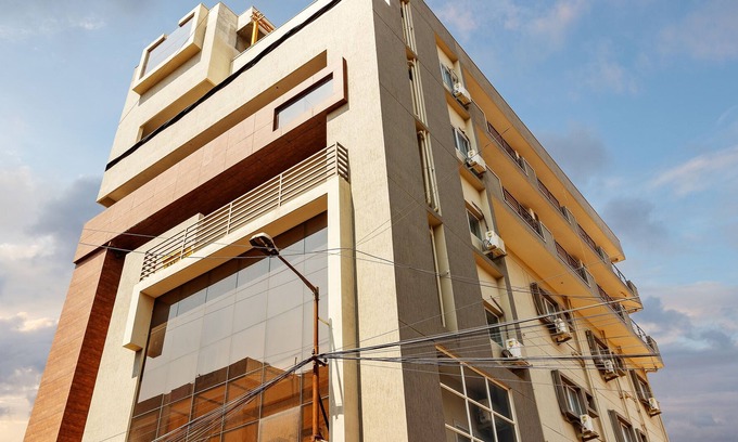 Lakshminarayana Pura Hotel | Budget-Friendly Stay at Octave Brookefield Suites
