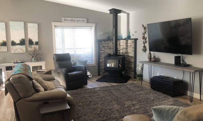 Okanagan-Similkameen Cabin | October 13-24 Special