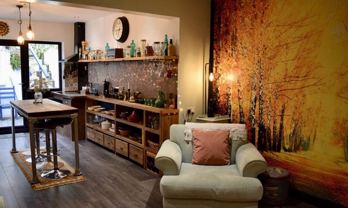 Mylor Churchtown House | Exceptional Octopus Loft in Falmouth: Family-Friendly Stay