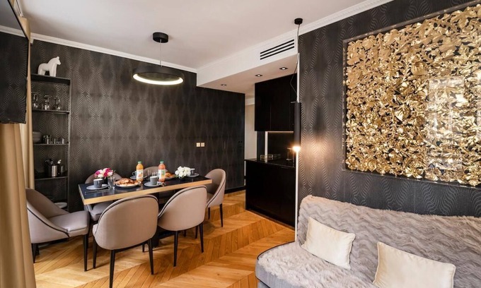 Odeon Apartment | Experience Comfort at Odeon Notre Dame de Paris B