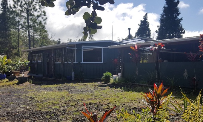 Ocean View House | Eco Retreat with Fruit Gardens near Scenic Beaches