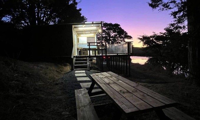 Wayby Cabin | Off Grid River Hut
