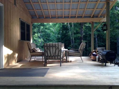Dalton House | Off-The-Grid Cabin Rental with Old-Fashioned Charm near Letchworth State Park, NY