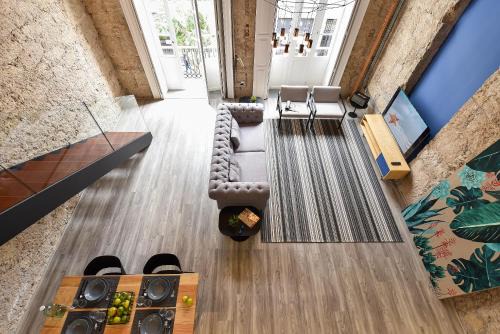 Vegueta Apartment | Delightful OFF TRIANA: 4-Star Stay with Family Amenities