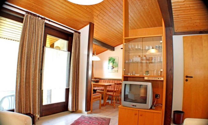 Ofingen House | Discover Öfingen Vacation Village: Family & Pet Friendly Stay