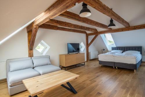 Krobielowice Hotel | Pet-Friendly Retreat at Oficyna Krobielowice - Rated 8.7/10