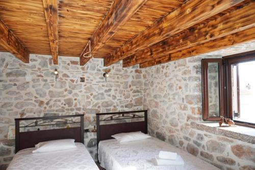 Koupia Apartment | Family-Friendly Stay at Ogustus Four Seasons Residence