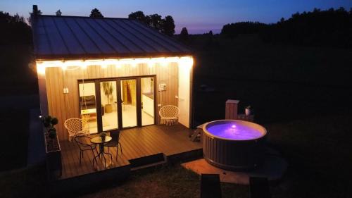 Skangali House | Outstanding OH DEER Holiday House: Top Rated with Hot Tub