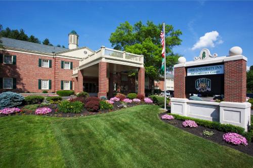 Athens Hotel | Discover Ohio University Inn: Pet-Friendly Retreat & More