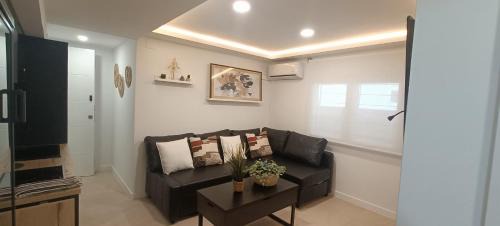 Plaza de Toros Vieja Apartment | Exceptional OILAN11 Apartment 4 - Rated 9.8/10 for Families