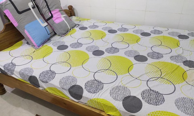 Konark Hotel | Okaasan Guesthouse: Pet-Friendly Stay with Breakfast Included