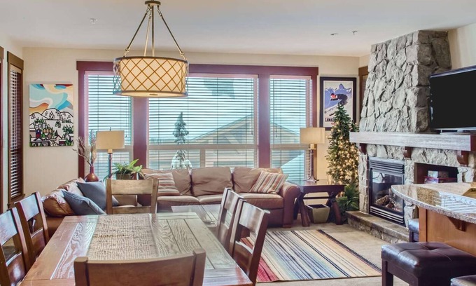 Big White Ski Resort Condo | Discover Okanagan's Stonegate Resort with Pool & Hot Tub