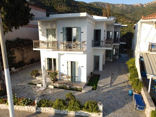 Livadi Hotel | Oceanis Hotel: Family-Friendly Oceanfront Retreat with Pool