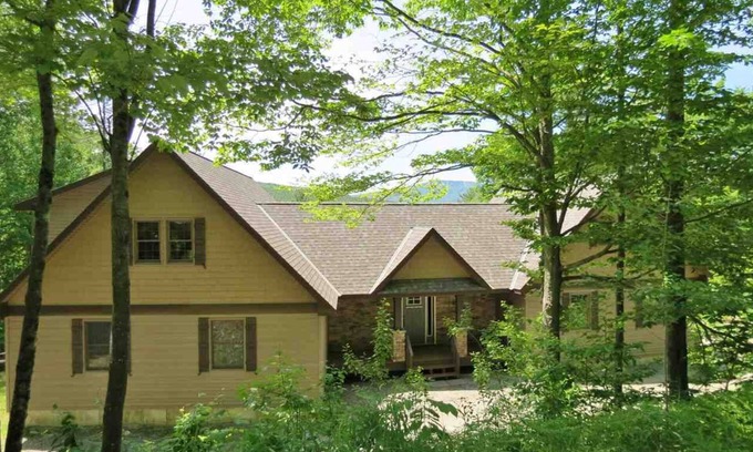 Proctorsville House | Explore Okemo Mountain View Retreat: Pet Friendly & Family Fun