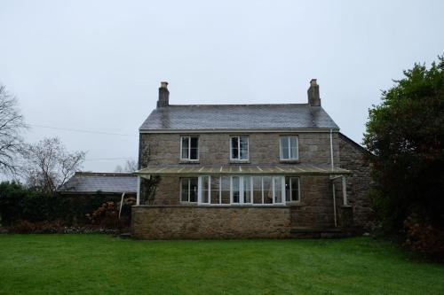 Stenalees House | Discover Okewoon Farm: Pet-Friendly Retreat with High Ratings